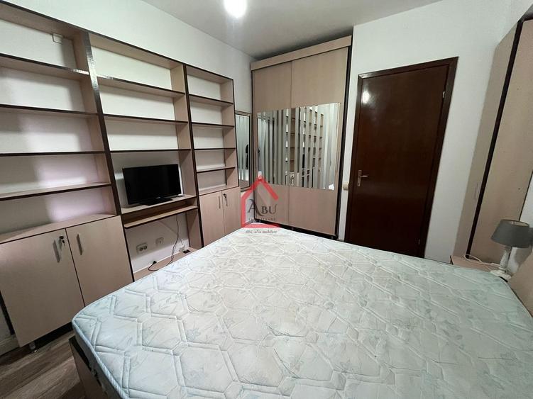 Apartament cu 2 camere semidecomandat, mobilat în Tătărași