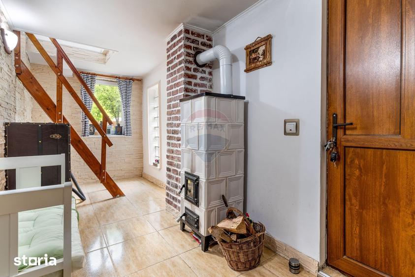 Casă cu 3 camere cu Teren 600 Mp în Râmeț