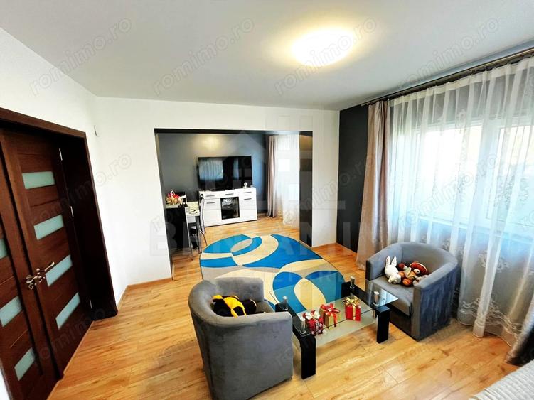 Casă cu Teren 680 Mp în Ișalnița