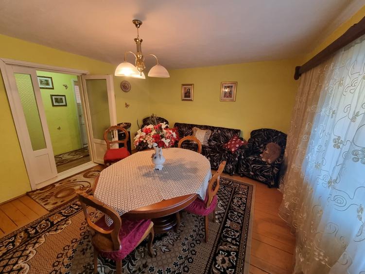 Apartament cu 3 camere în Avram Iancu