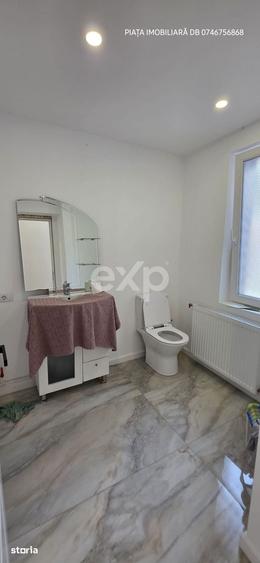 Casă cu 6 camere decomandat cu Teren 415 Mp în Central