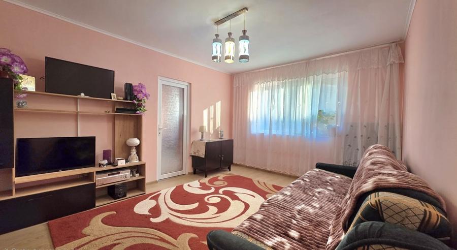 Apartament 2 camere in Navodari, zona Sud, etaj 2, mobilat si utilat - 1
