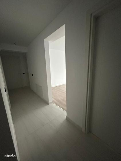 Apartament cu 4 camere decomandat în Albert