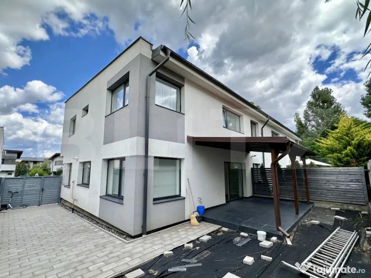Casă cu 5 camere cu Teren 190 Mp în Florești