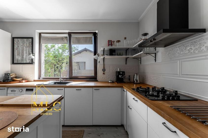Casă cu 5 camere cu Teren 300 Mp în Crevedia