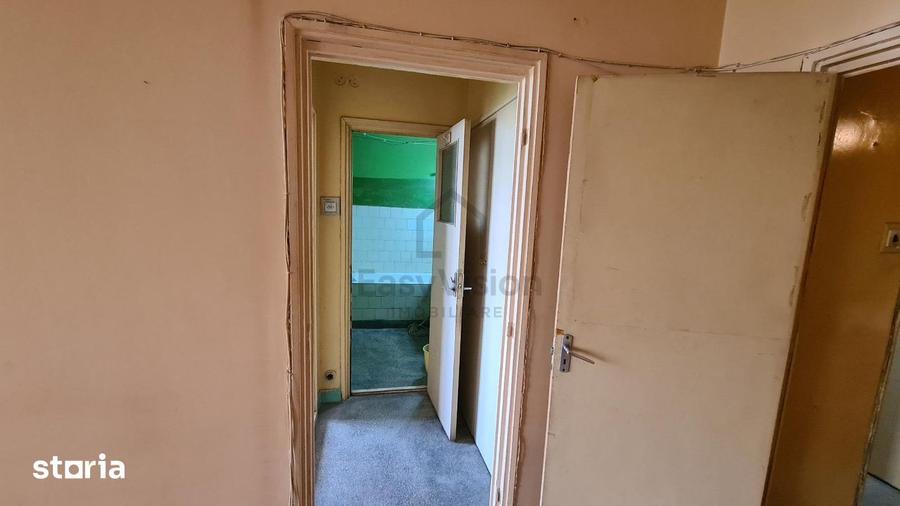 2 Camere Semidecomandat | Piata Iancului | Sector 2 | Metrou | Bloc Re - 10