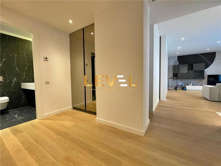 Apartament cu 4 camere decomandat, mobilat în Herăstrău