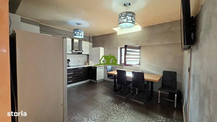 Apartament cu 3 camere în Republicii
