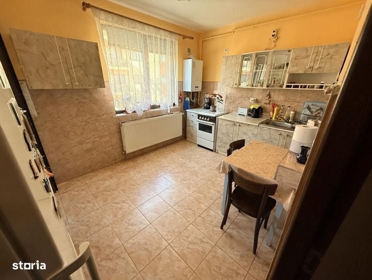 Apartament cu 2 camere în Florești