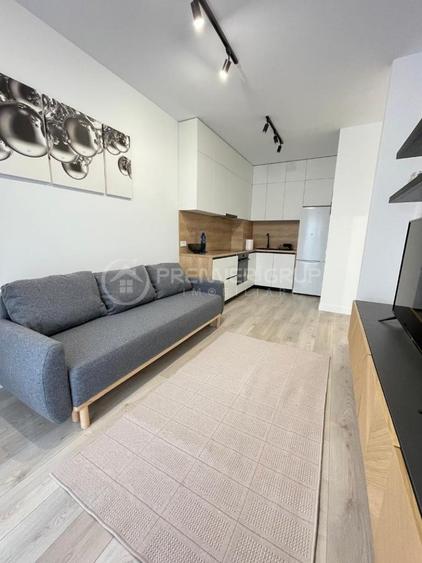 Apartament cu 2 camere decomandat în Podu Roș