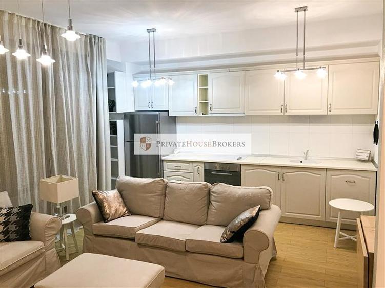 Apartament cu 2 camere semidecomandat, mobilat în Aviației