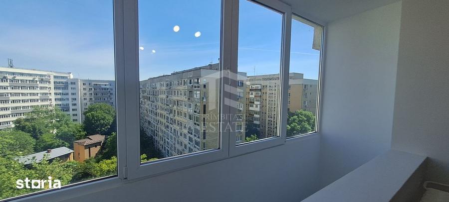 Apartament cu 3 camere în Tineretului