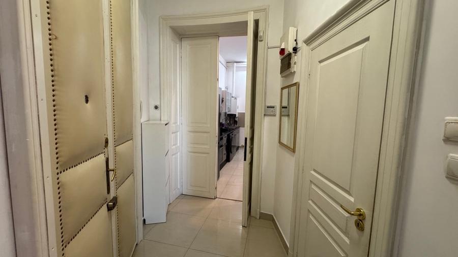 Apartament cu 2 camere decomandat, mobilat în Ultracentral