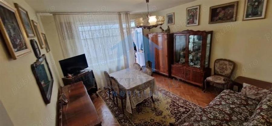 Apartament cu 4 camere decomandat în Gheorgheni