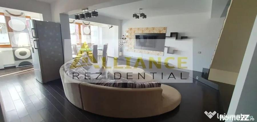 Apartament cu 5 camere decomandat în Central