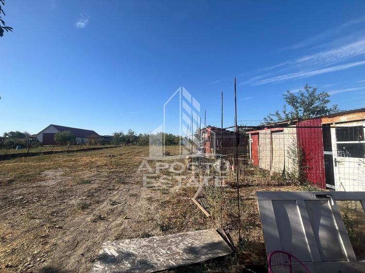 Casă individuală cu 4 camere cu Canalizare în Felnac