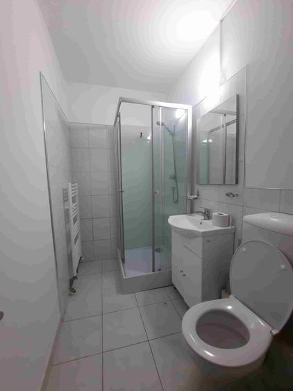 Garsonieră decomandată, mobilată în Ultracentral