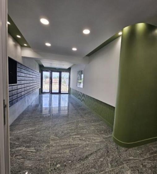 Apartament 2 camere  bloc nou - 4