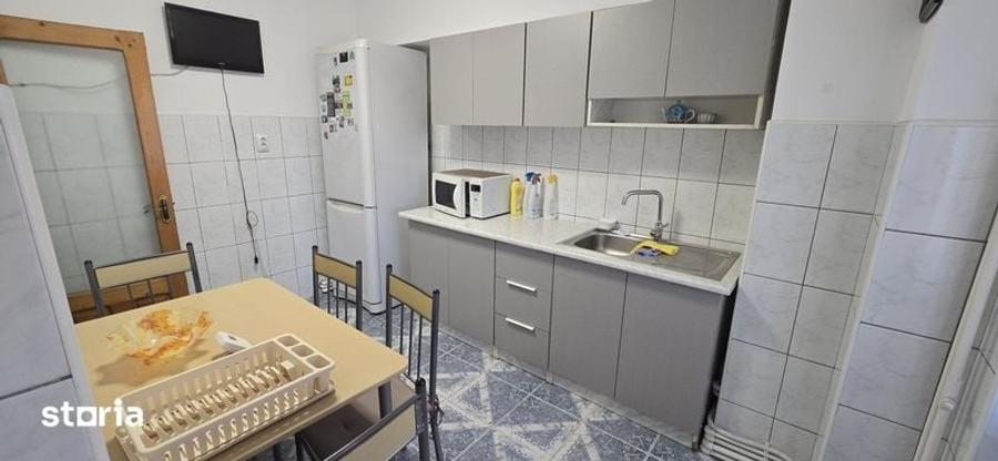 Apartament cu 2 camere decomandat în Alexandru cel Bun