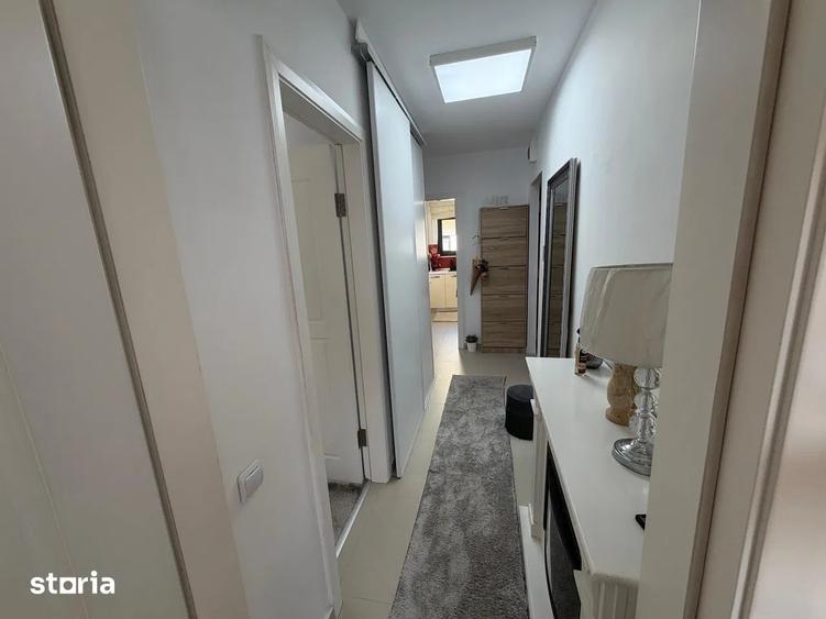 Apartament cu 2 camere decomandat, mobilat în Borhanci