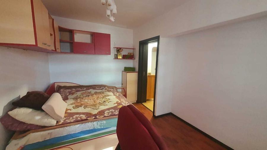 Apartament cu 2 camere decomandat în Țiglina 1