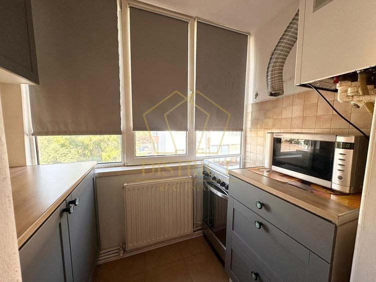 Apartament cu 2 camere decomandat, mobilat în Lipovei