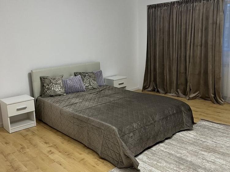 Apartament cu 2 camere decomandat, mobilat în Decebal