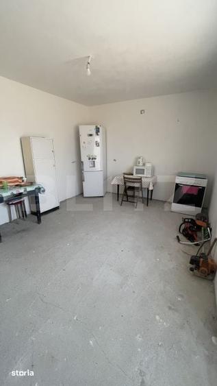 Casă cu 4 camere cu Teren 2000 Mp în Budești