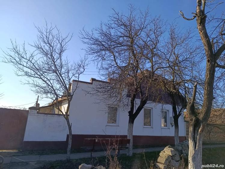 Casă cu 3 camere cu Teren 1622 Mp în Șeitin