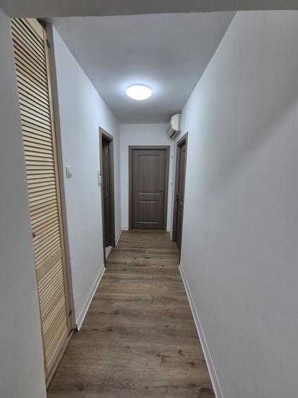 Apartament cu 2 camere decomandat în Teiul Doamnei