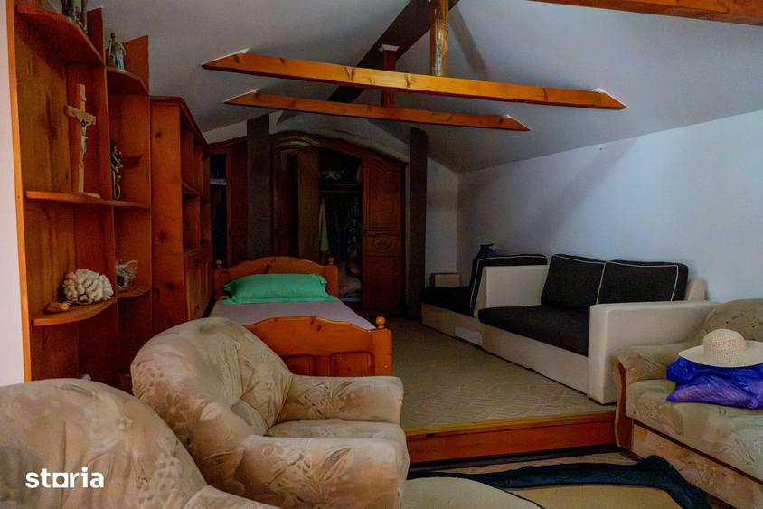 Casă cu 2 camere cu Teren 800 Mp în Central