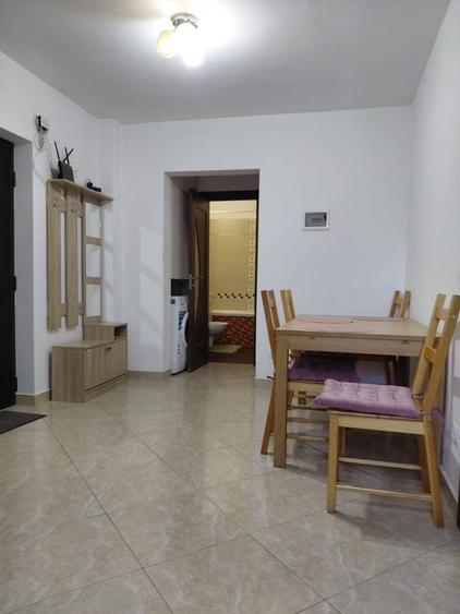 Inchiriez apartament 2 camere - 2