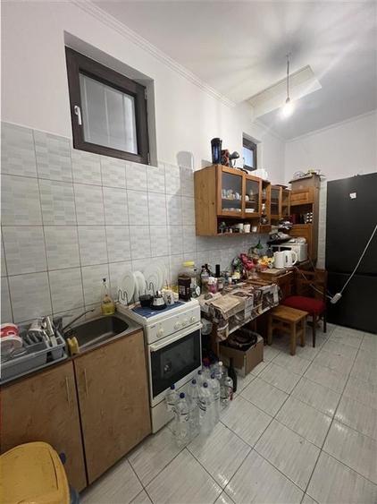 Casă individuală cu 5 camere cu Teren 250 Mp în Ultracentral