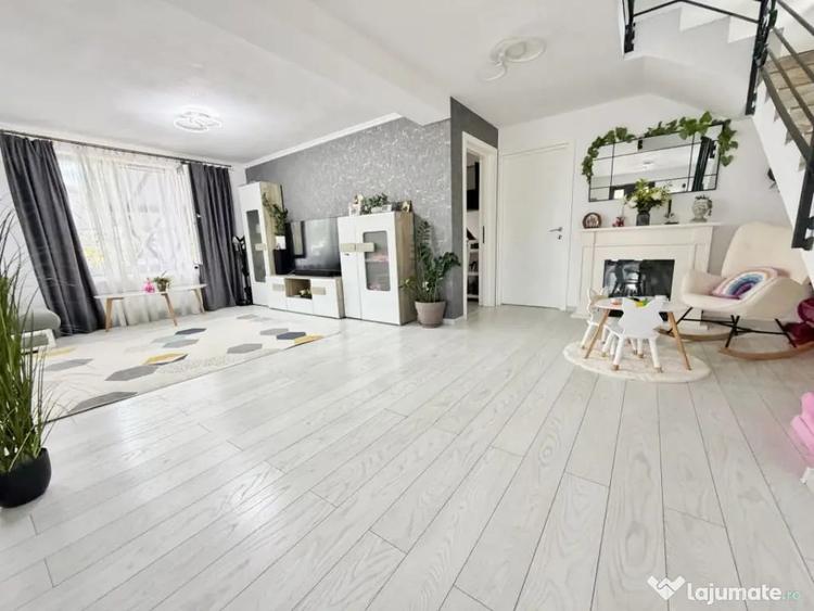 Casă cu 4 camere cu Teren 485 Mp în Ștefănești
