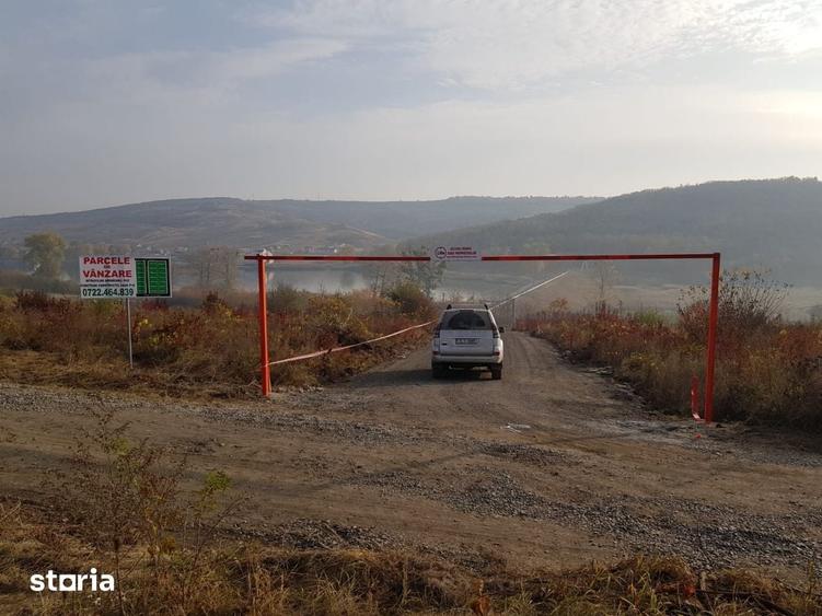 Teren de 592 mp, în Aroneanu