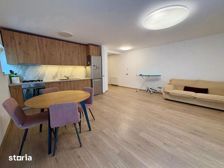 Apartament cu 2 camere semidecomandat, mobilat în Bună Ziua