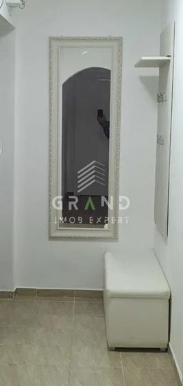 Apartament cu 2 camere semidecomandat, mobilat în Gheorgheni