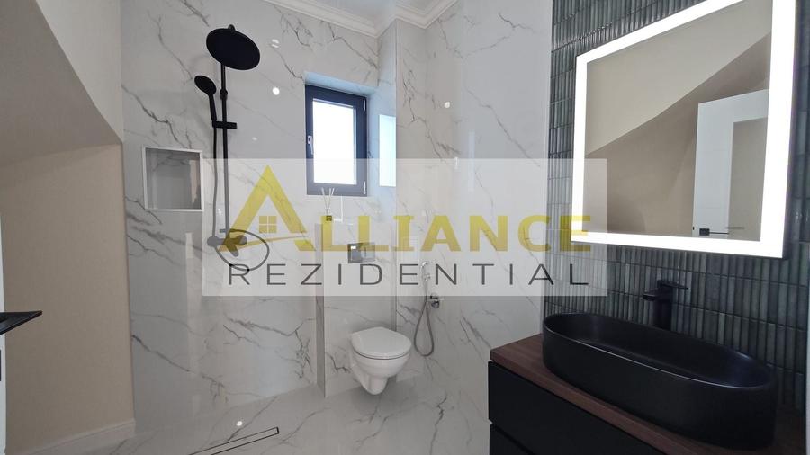 Casă individuală cu 4 camere cu Canalizare în Berceni
