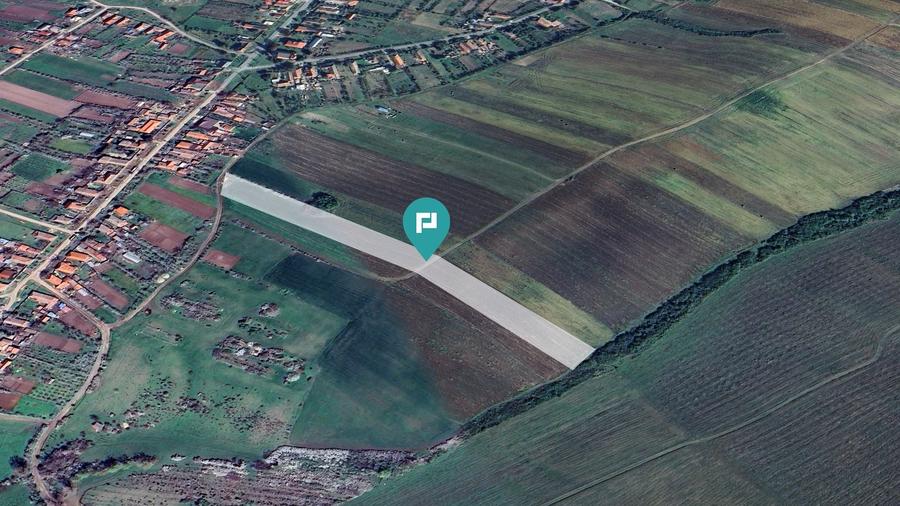 Teren Construcții intravilan de 12100 mp, în Remetea Mică