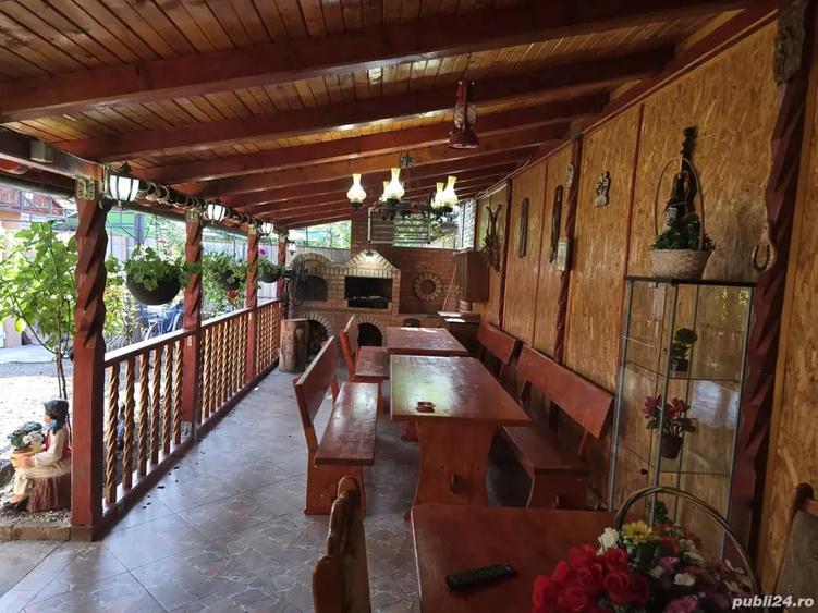 Casă cu 6 camere cu Teren 240 Mp în Jimbolia