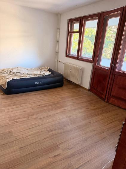 Apartament 3 camere | Etaj 2 9 | Zona Gorjului - 10