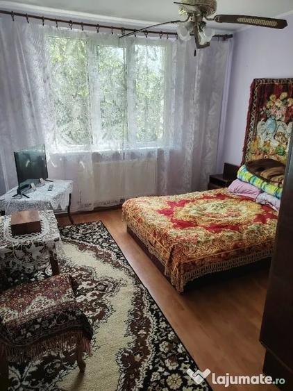 Apartament cu 2 camere semidecomandat în Ultracentral
