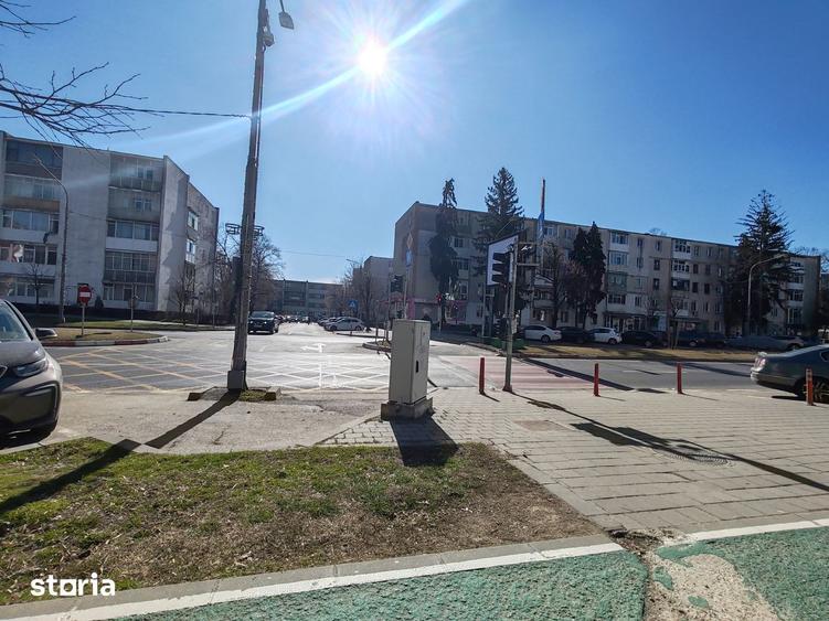 Apartament cu 3 camere decomandat în Ceair
