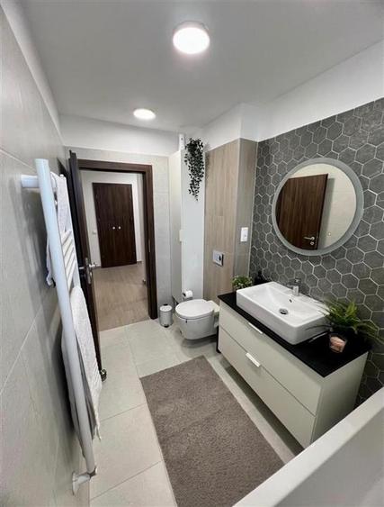 Apartament cu 2 camere decomandat în Răcădău