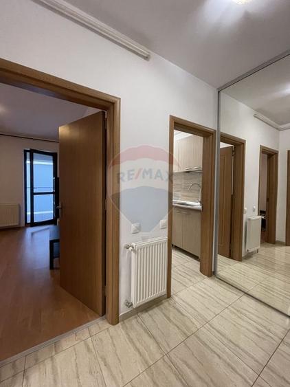 Garsoniera in Brancoveanu Tower,  Mega Image Secuilor - 6