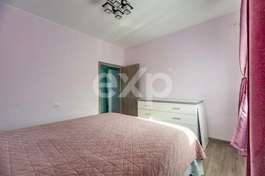 Apartament cu 3 camere în Dumbrăvița
