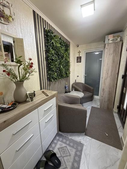 Apartament cu 3 camere, mobilat în Viziru 3