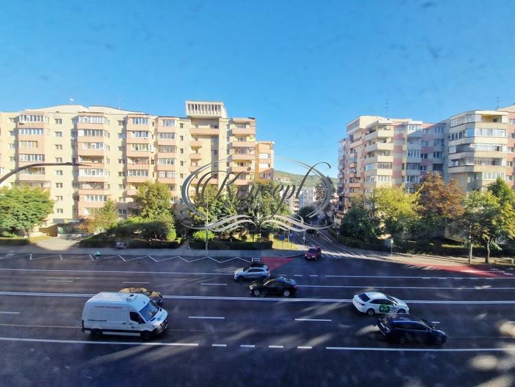 Apartament cu 3 camere decomandat, mobilat în Mănăștur