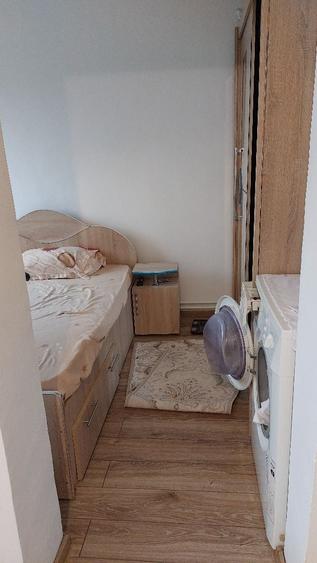 Apartament cu 2 camere semidecomandat în Hipodrom