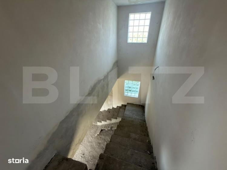Casă cu 4 camere în Gura Văii